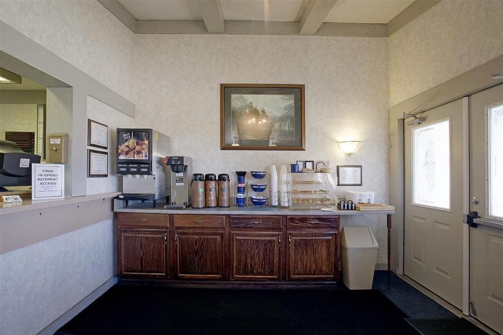 Americas Best Value Inn & Suites St Clairsville Wheeling St. Clairsville Restaurante foto